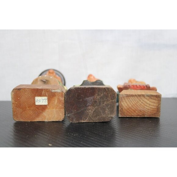 Three Swiss Wood Figurines with Unique Style Home Decor - Picture 5 of 5